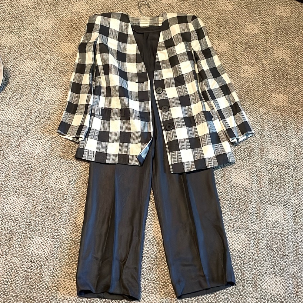 Checked Suit jacket and matching pants size 6